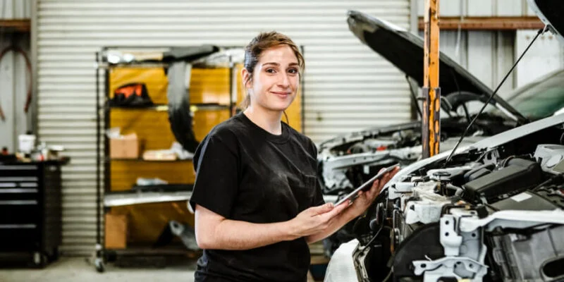 Drive Your Career Forward: The Benefits of Becoming an Automotive Technician